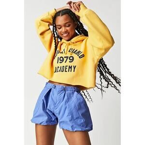 NWT FREE PEOPLE Camp Out Nylon Shorts $88 LARGE Blue Fizz BUBBLE-HEM